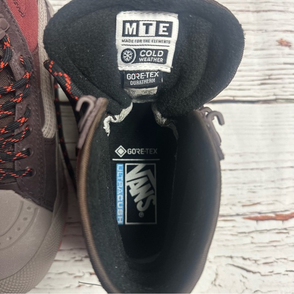 New! Van Sk8-Hi Gore-Tex MTE Chocolate Brown - Picture 6 of 11